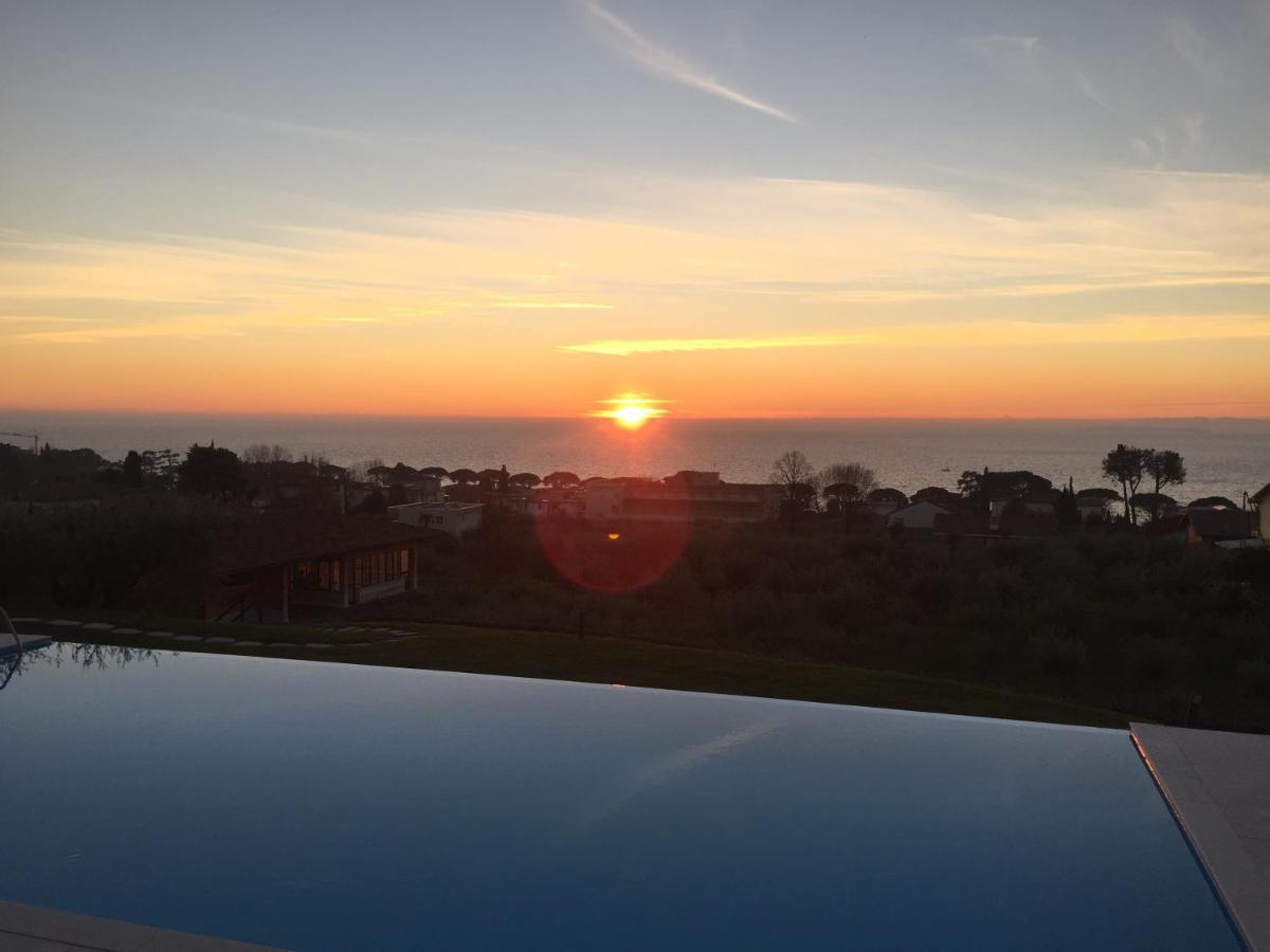 Ausblick Gardasee - Mit Seeblick, Infinity Pool, Garten Und Garage Appartamento Lazise